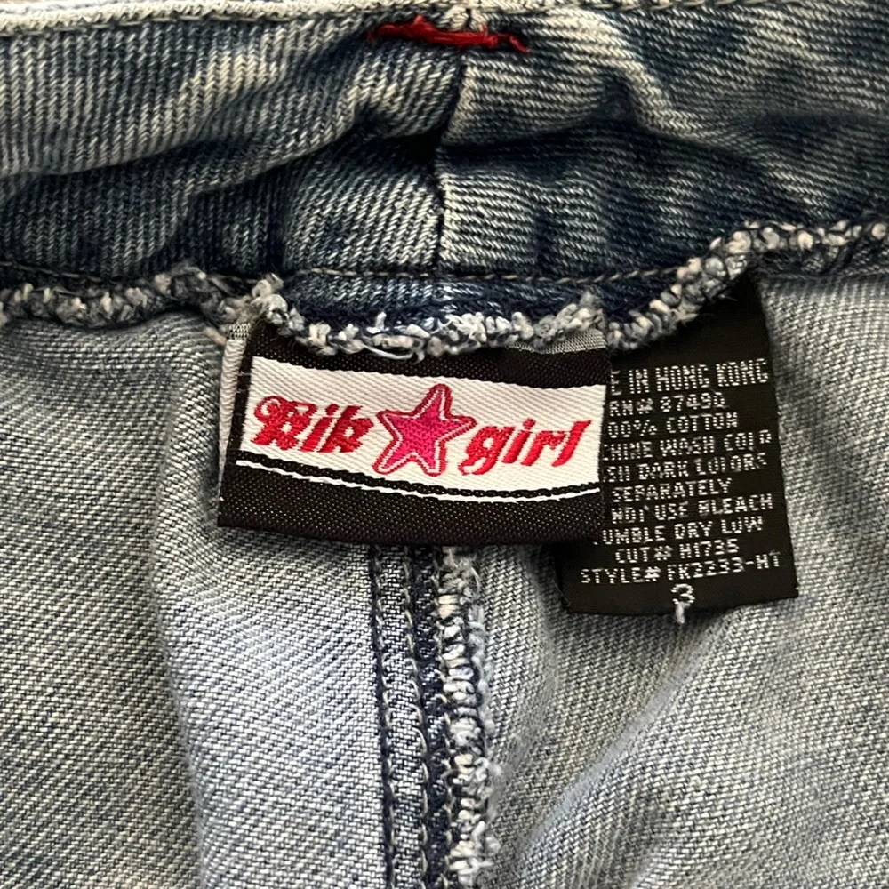 RARE Y2K Kik Girl Super Wide Cargo Jeans Size 3 - Picture 2 of 7